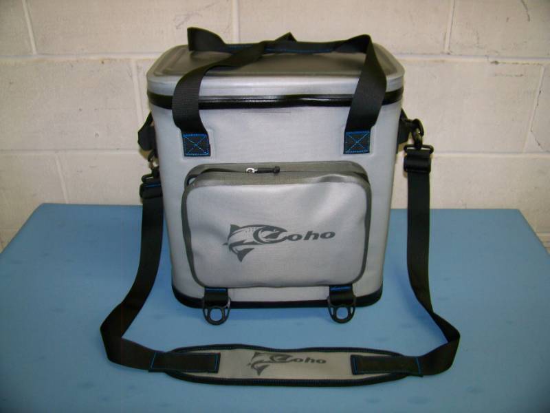 coho 30 can soft sided cooler