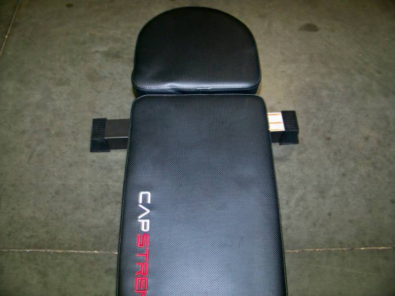 lot 53 image: CAP Strength, Free Weight  Core Training, Incline Workout Bench