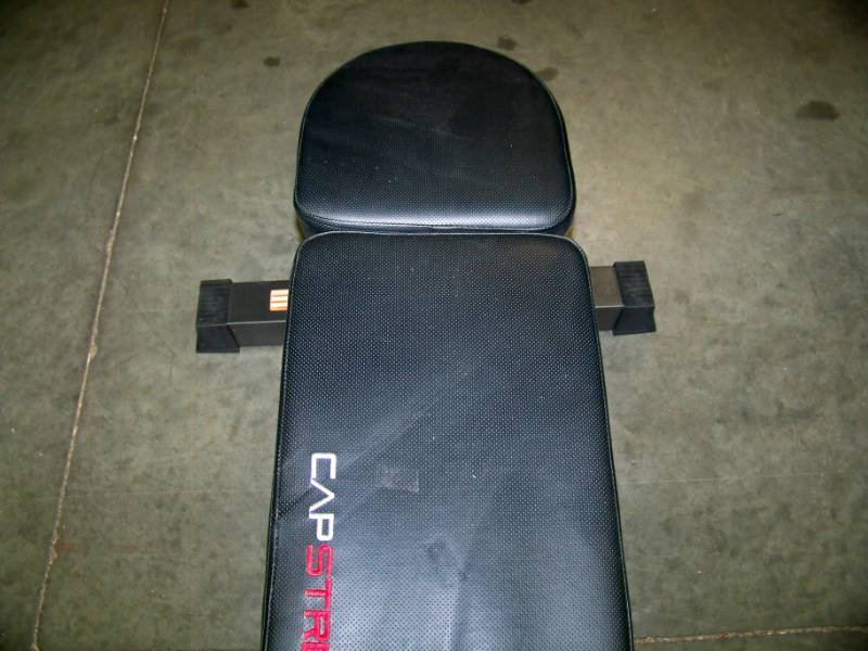 lot 54 image: CAP Strength, Free Weight  Core Training, Incline Workout Bench