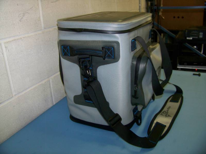 lot 32 image: Coho, Soft Sided Cooler