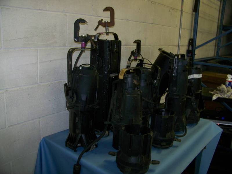 lot 85 image: (7) Stage  Studio  Theater Lights  Spotlights for PARTSREPAIR
