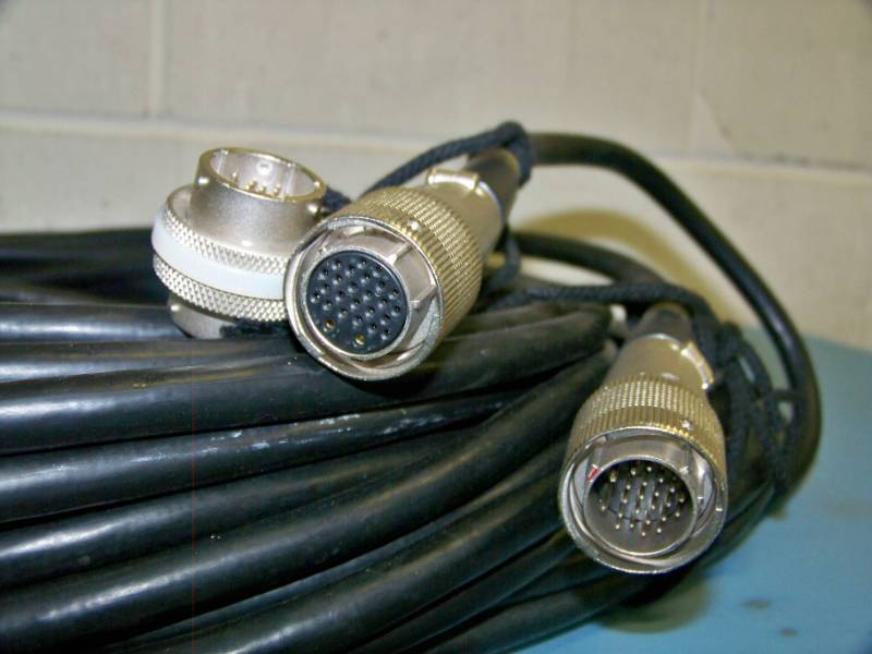 lot 97 image: Multi-Pin Camera Cable