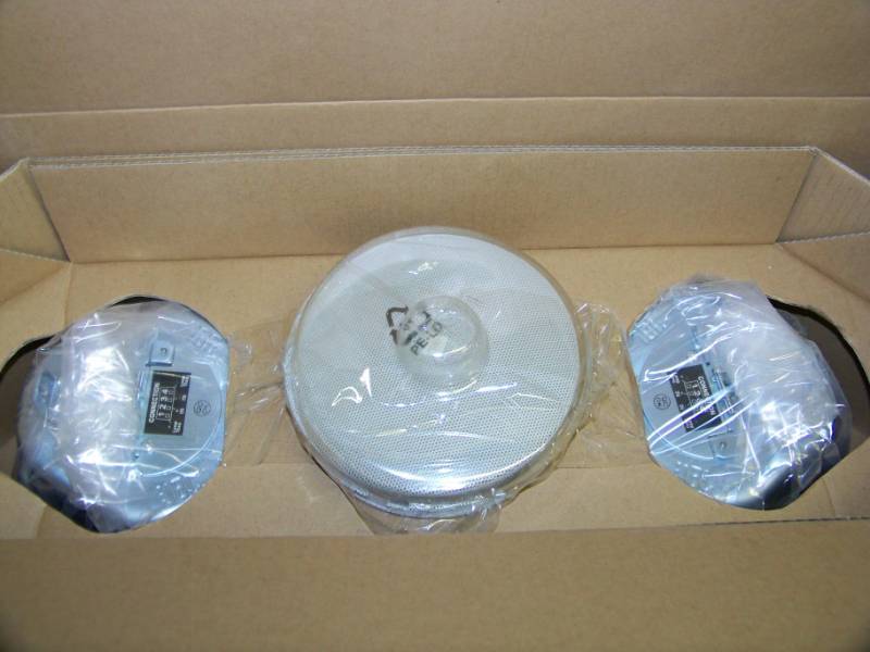 lot 25 image: (2) JBL, Control Contractor Series, 4, Two-Way, In-Ceiling Loudspeakers  Speakers - NEW in Original Box