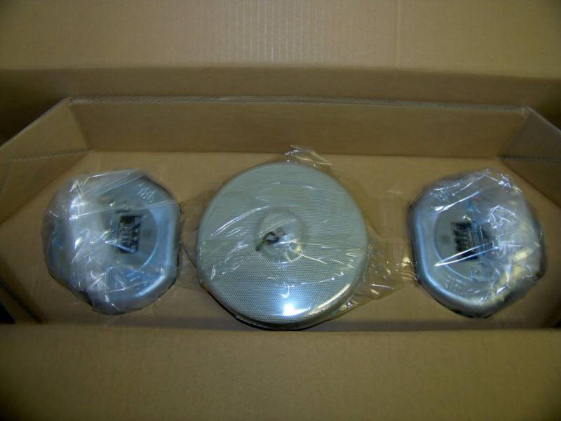 lot 26 image: (2) JBL, Control Contractor Series, 4, Two-Way, In-Ceiling Loudspeakers  Speakers - NEW in Original Box