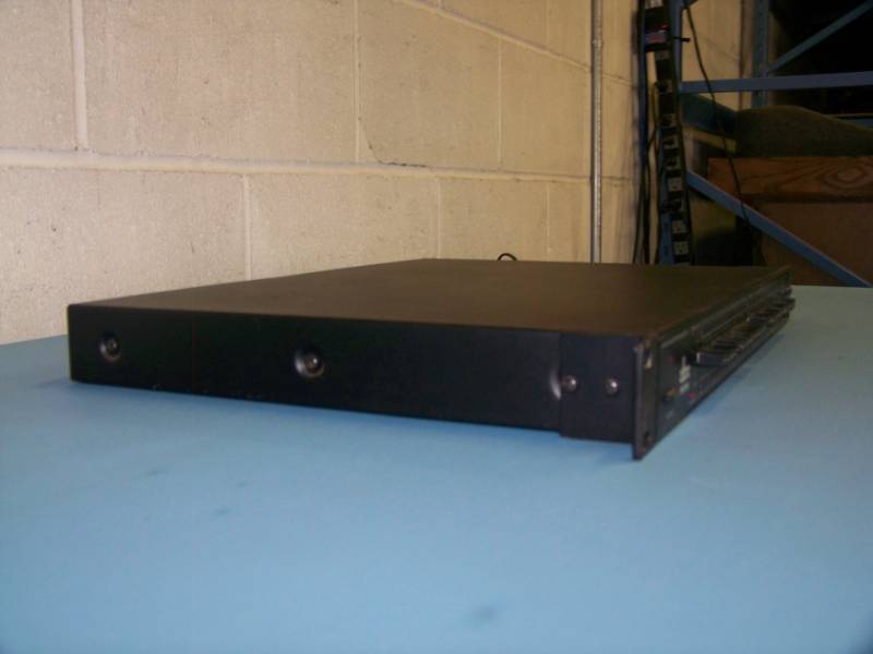 lot 33 image: dbx, Professional, Graphic Equalizer  EQ