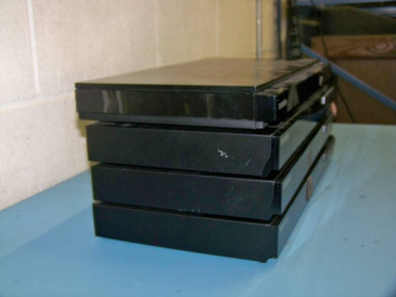 lot 134 image: (4) Samsung, Blu-Ray Disc Players