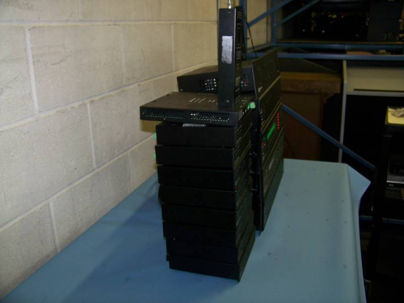 lot 46 image: Crestron Components