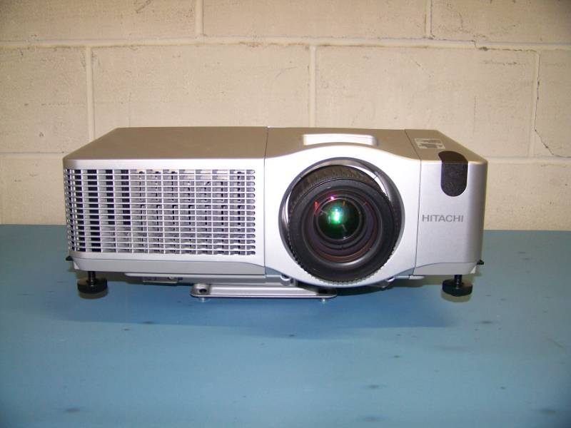 lot 10 image: Hitachi, CP-WX625, LCD Projector with HDMI Input and Remote Control