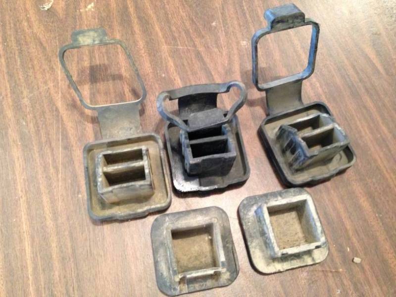 lot 21 image: 5 Hitch receiver covers (Mopar, Ram, Dodge)