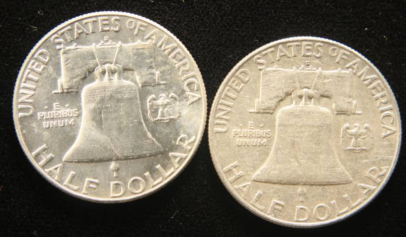 lot 07 image: 2 FRANKLIN HALF DOLLARS 1961-D 1963-D