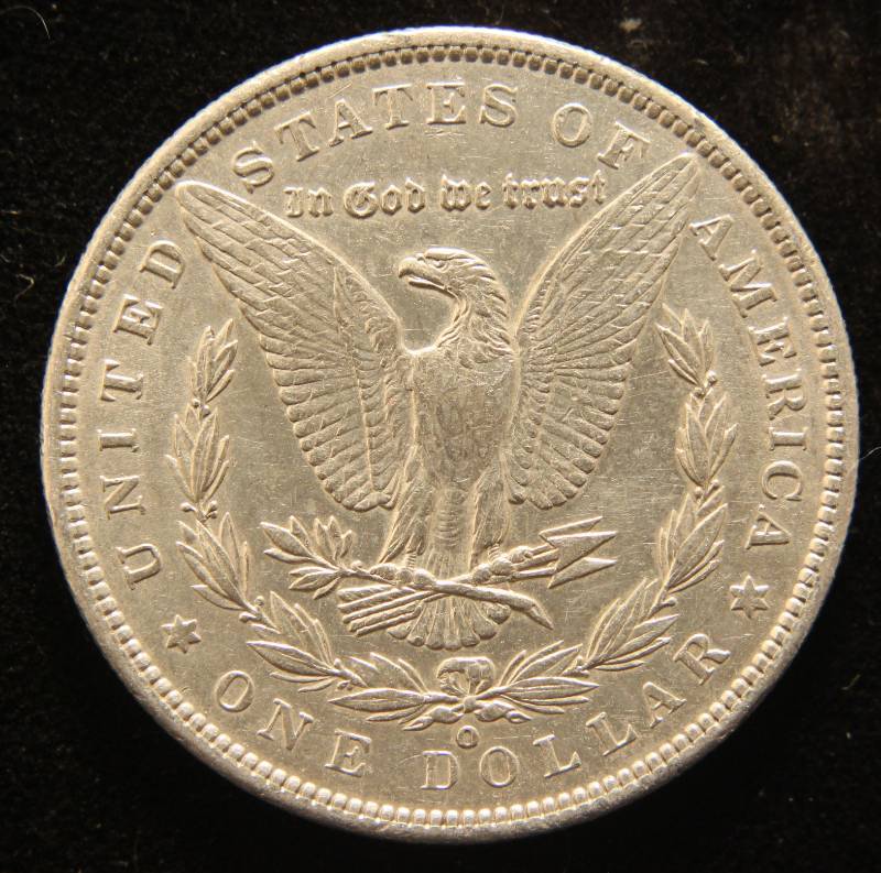 lot 56 image: 1900-O MORGAN SILVER DOLLAR