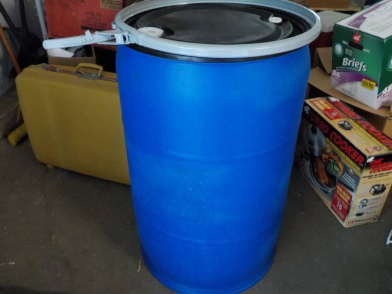 lot 8 image: 55 Gallon Resin Barrel with Lockabl...