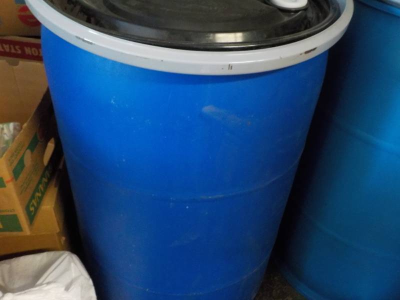 lot 31 image: 55 Gallon Resin Barrel with Lockabl...