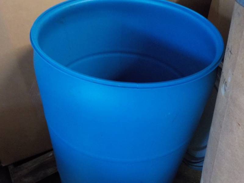 lot 40 image: 55 Gallon Resin Barrel with Lockabl...