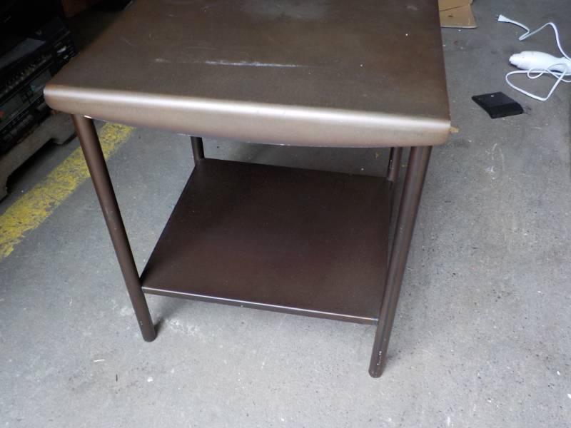lot 36 image: Metal End TableNight Stand or Prin...