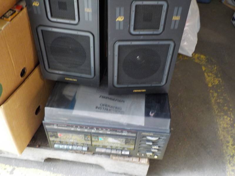 lot 39 image: Sound Design Cassette, Radio and Sp...