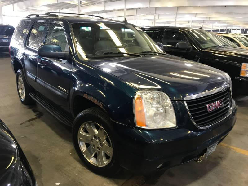 lot 3 image: 2007 GMC Yukon SLT 4x4