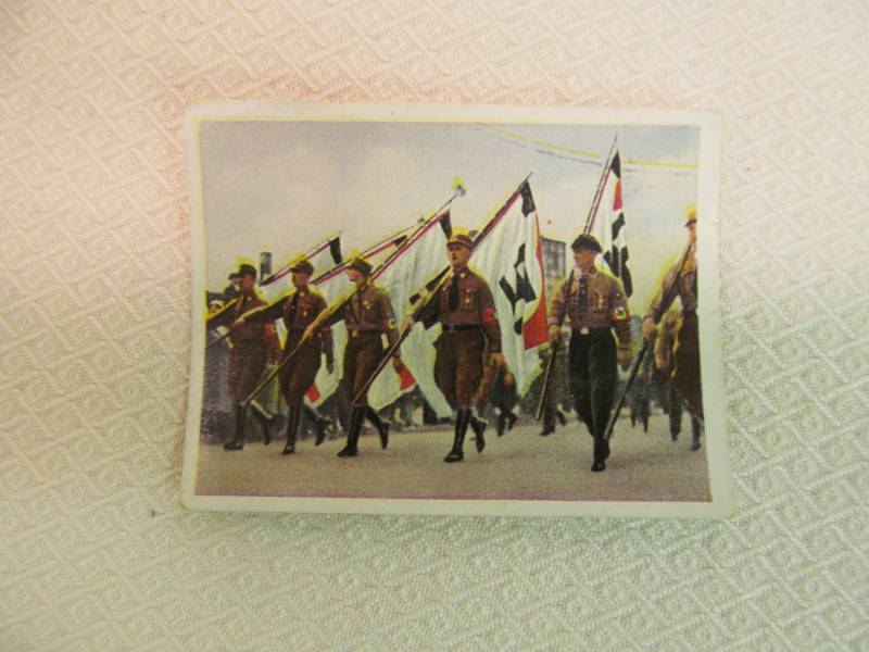 lot 24 image: vintage Salem Tobacco card