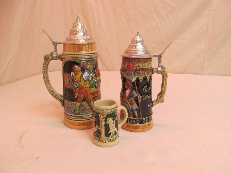 lot 111 image: German beer steins