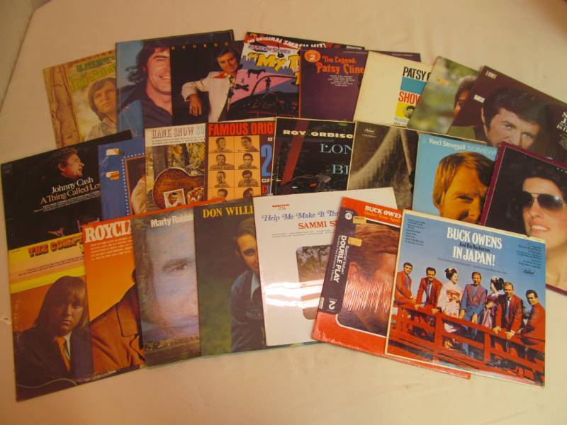 lot 163 image: vinyl albums