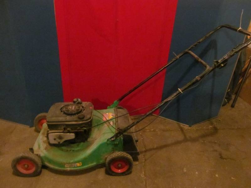 lot 135 image: mower