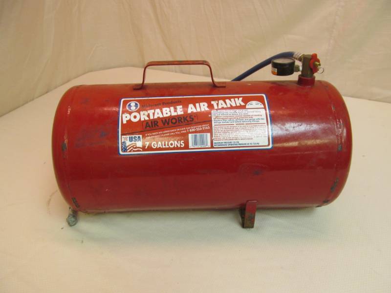 lot 146 image: air tank