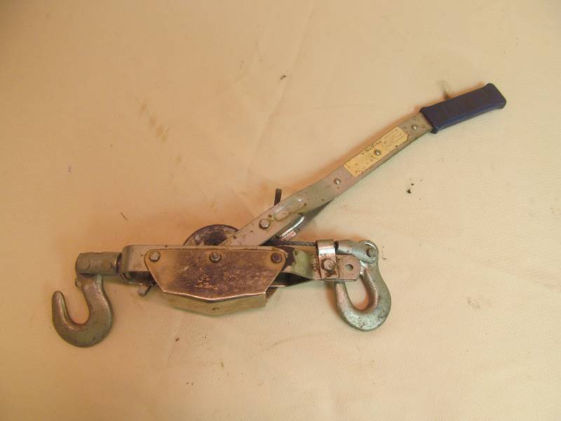 lot 149 image: come a long