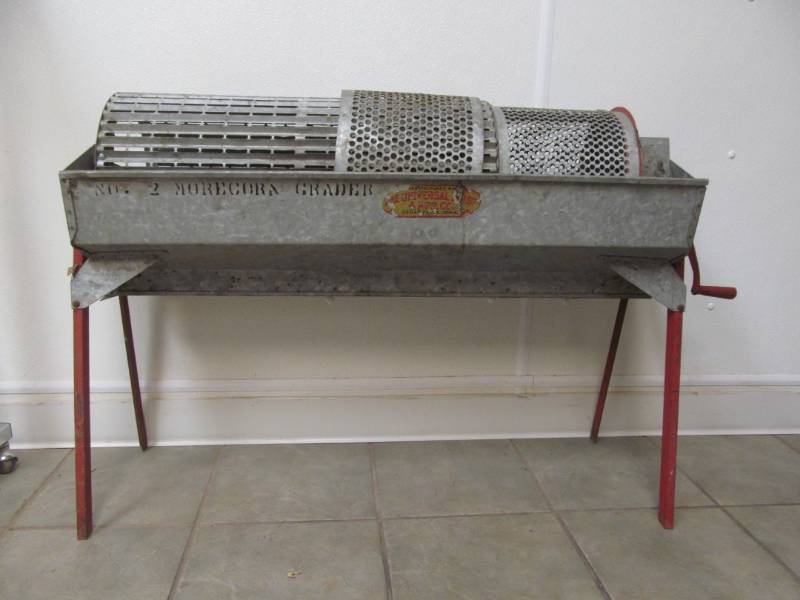 lot 152 image: vintage grader