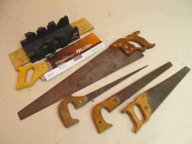 lot 159 image: saw