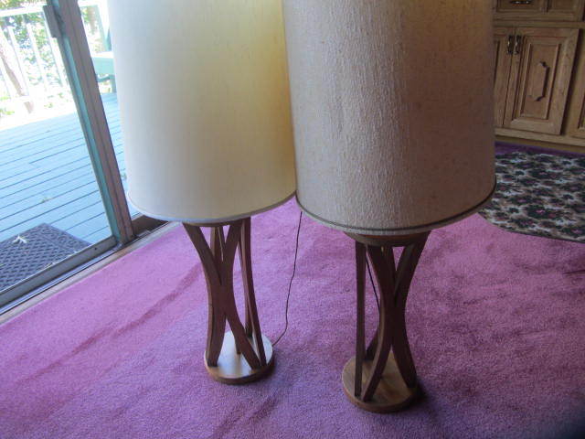 lot 25 image: Table Lamps