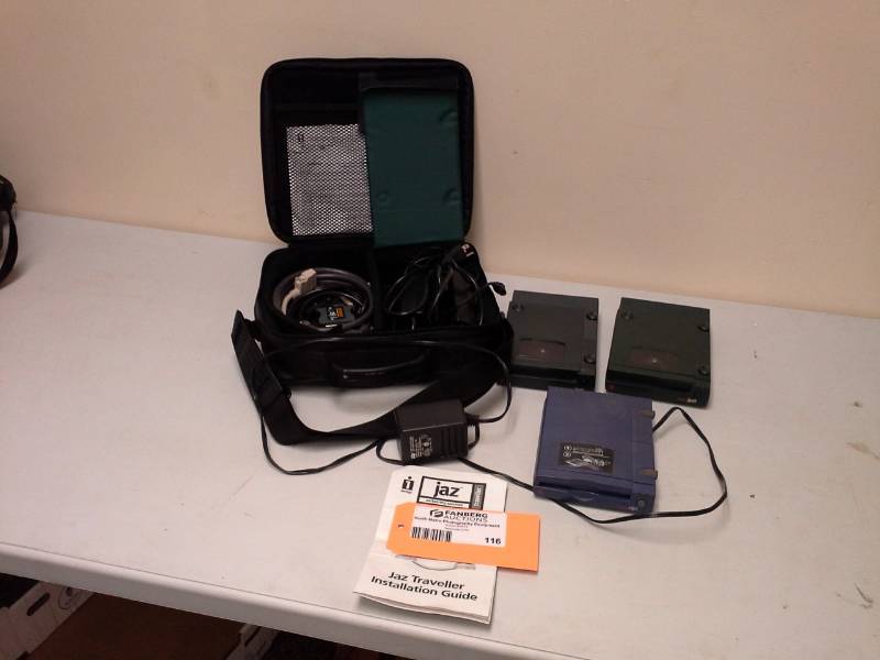 lot 116 image: iomega Jaz Traveller Portability Solution, Cables, Guides, Carry Case