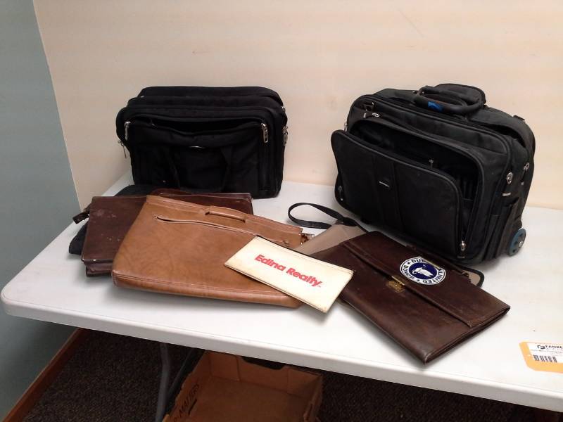 lot 120 image: Leather File Cases, Nylon Computer Case, Nylon Computer Rolling Case, Bank Bag