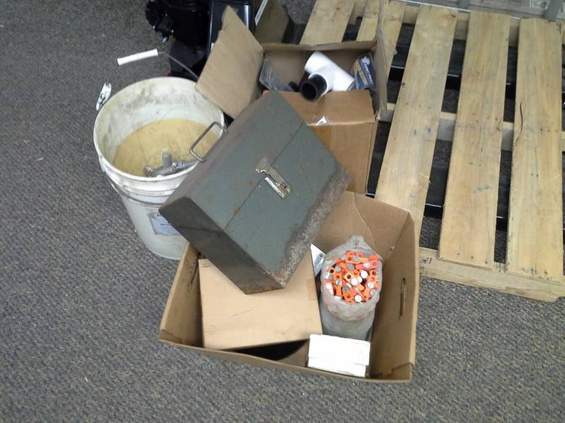 lot 2124 image: Ground Anchor, Anchor Pins, Scrapers, Screwdrivers, Utility Knife, Bolts and Nuts, PVC Pipe Fittings