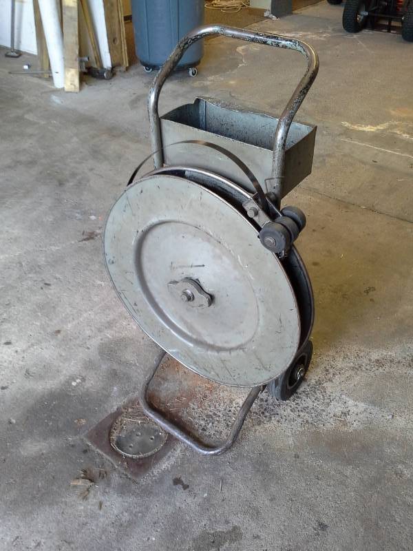 lot 902 image: Portable Banding Machine