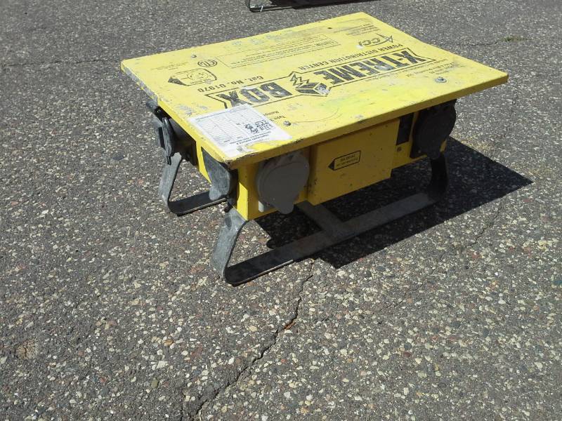 lot 905 image: 50A X-treme Box Power Distribution Center