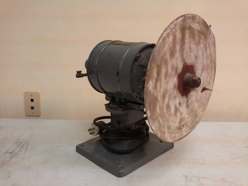 lot 3103 image: Steiner Bench top sander