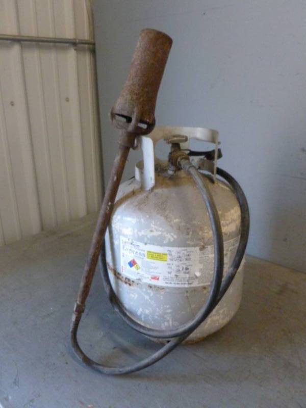 lot 8 image: Propane Blow Torch