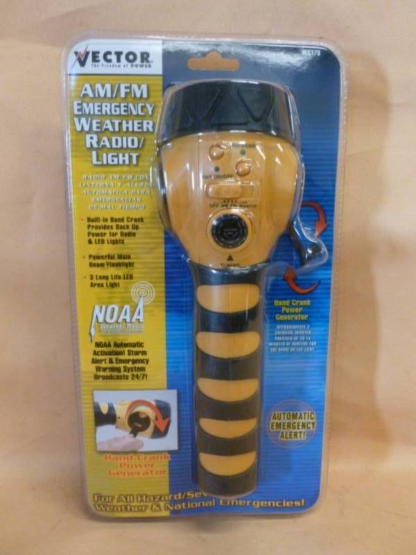 lot 68 image: New Weather Radio