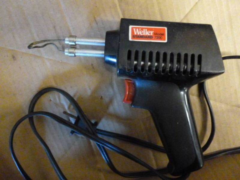 lot 70 image: Soldering Gun