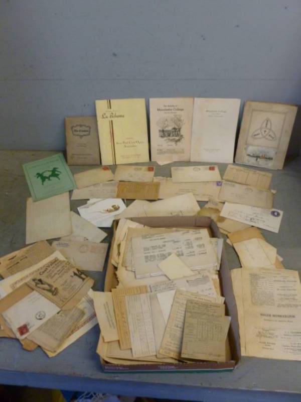 lot 104 image: Antique Paper Items