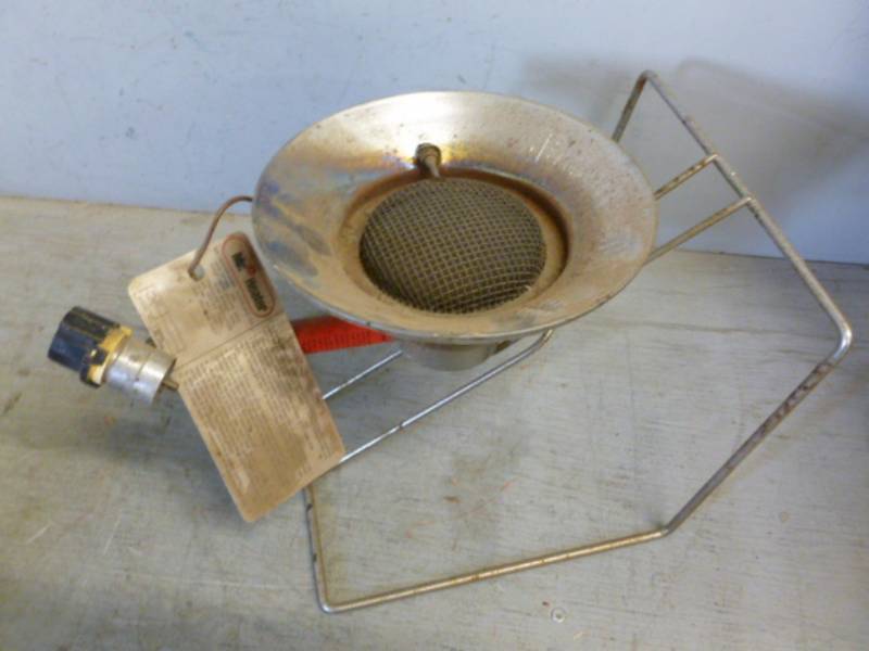 lot 127 image: Sunflower Heater