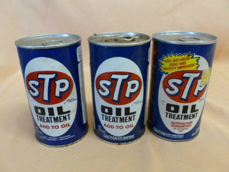 lot 158 image: Oil Cans