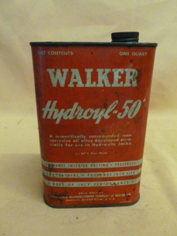 lot 173 image: Vintage Metal Container