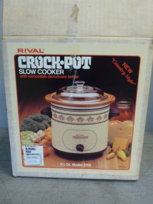 lot 191 image: New Crock Pot