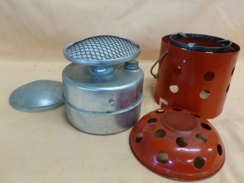 lot 192 image: Vintage Camp Stove