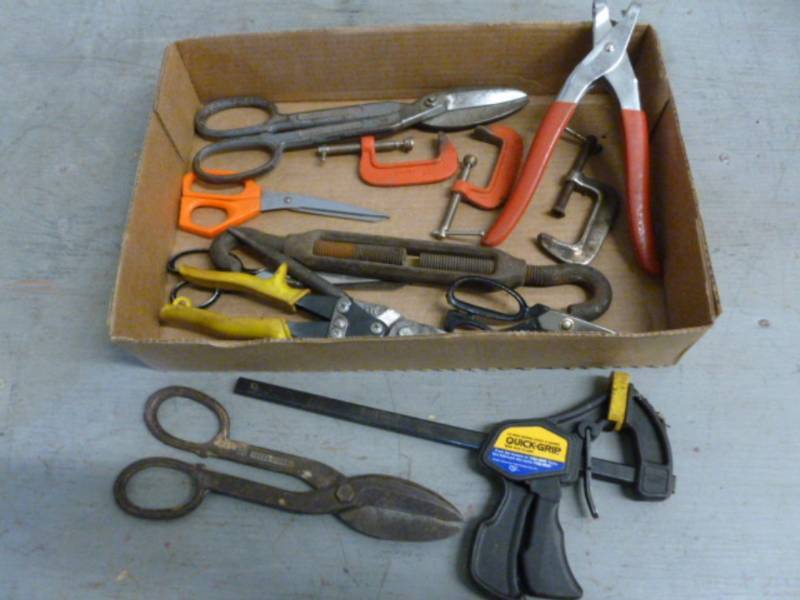 lot 201 image: Tools