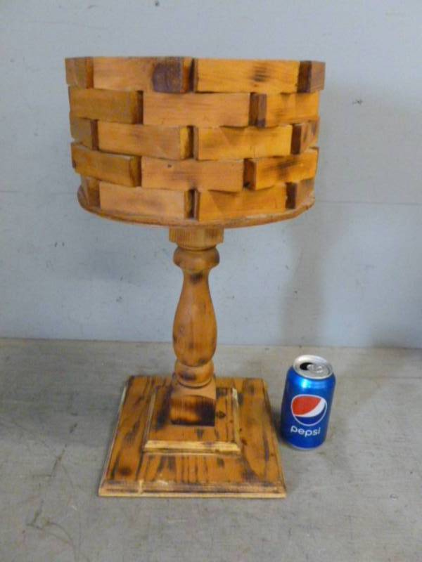 lot 209 image: Planter Stand
