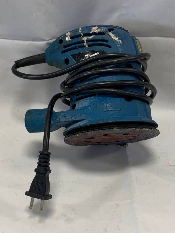 lot 22 image: Orbital Sander