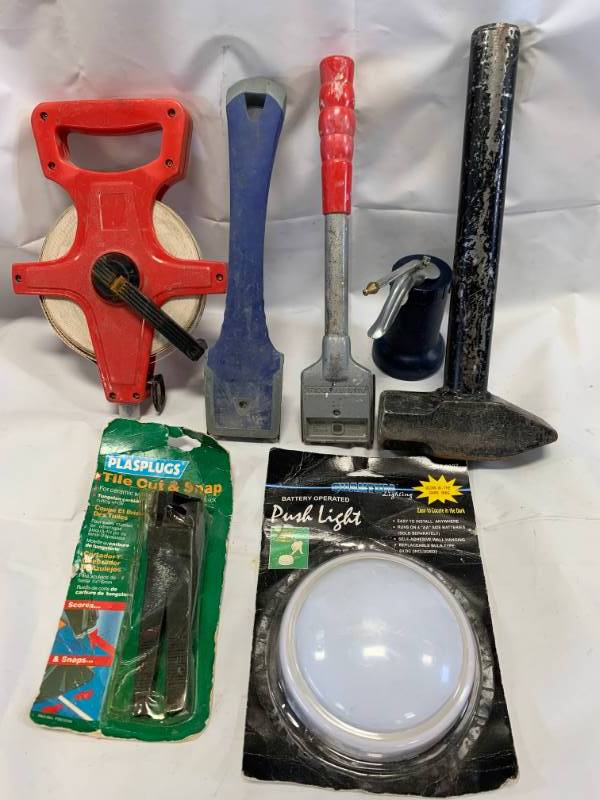lot 65 image: Misc. Lot o Tools