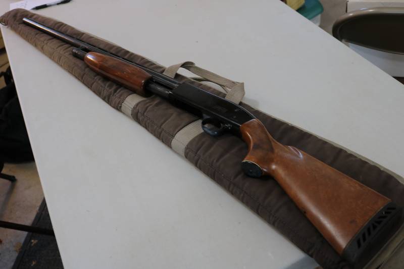 lot 332 image: Coast to coast 20 guage pump 2 34 ...